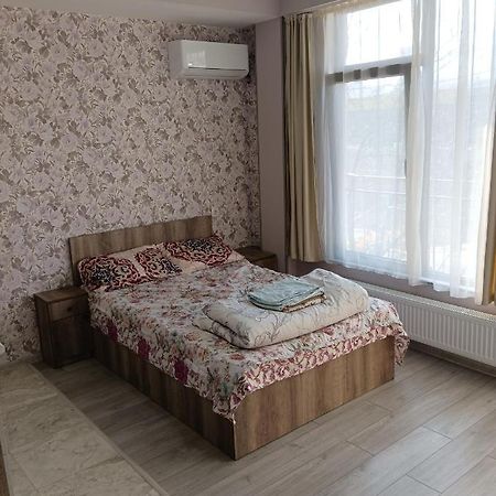 Mary'S Cozy & Lovely Studio On Very Quiet Khosharauli Street Tbilisi Eksteriør bilde