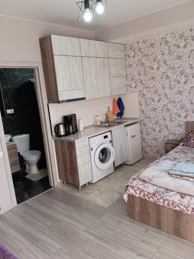 Mary'S Cozy & Lovely Studio On Very Quiet Khosharauli Street Tbilisi Eksteriør bilde